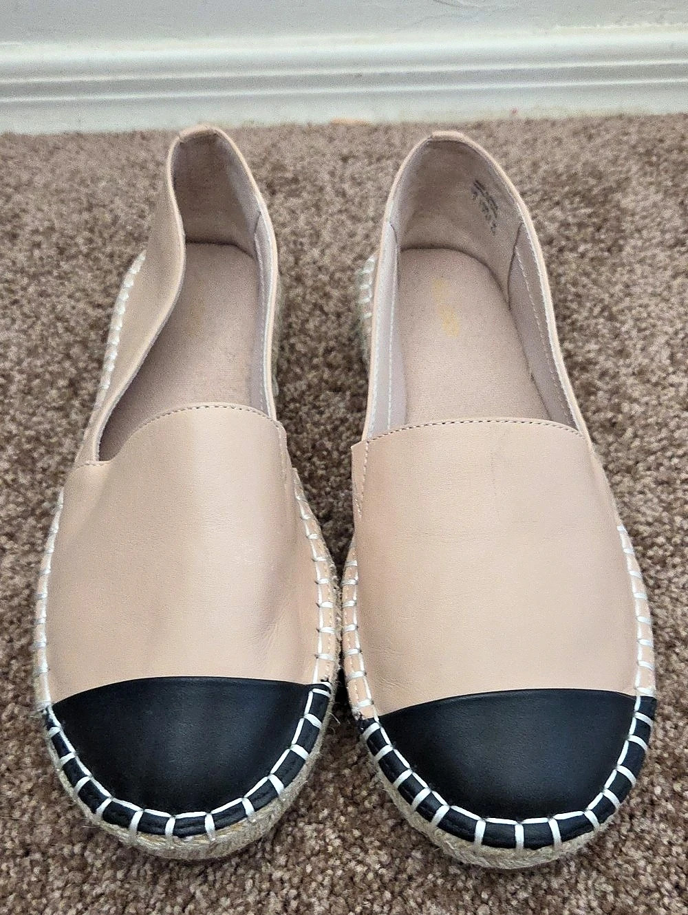 ALDO Espadrille Flats Color Block in Beige & Black US 7 Like New